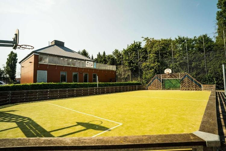 Basketball court, source: Roeser commune website